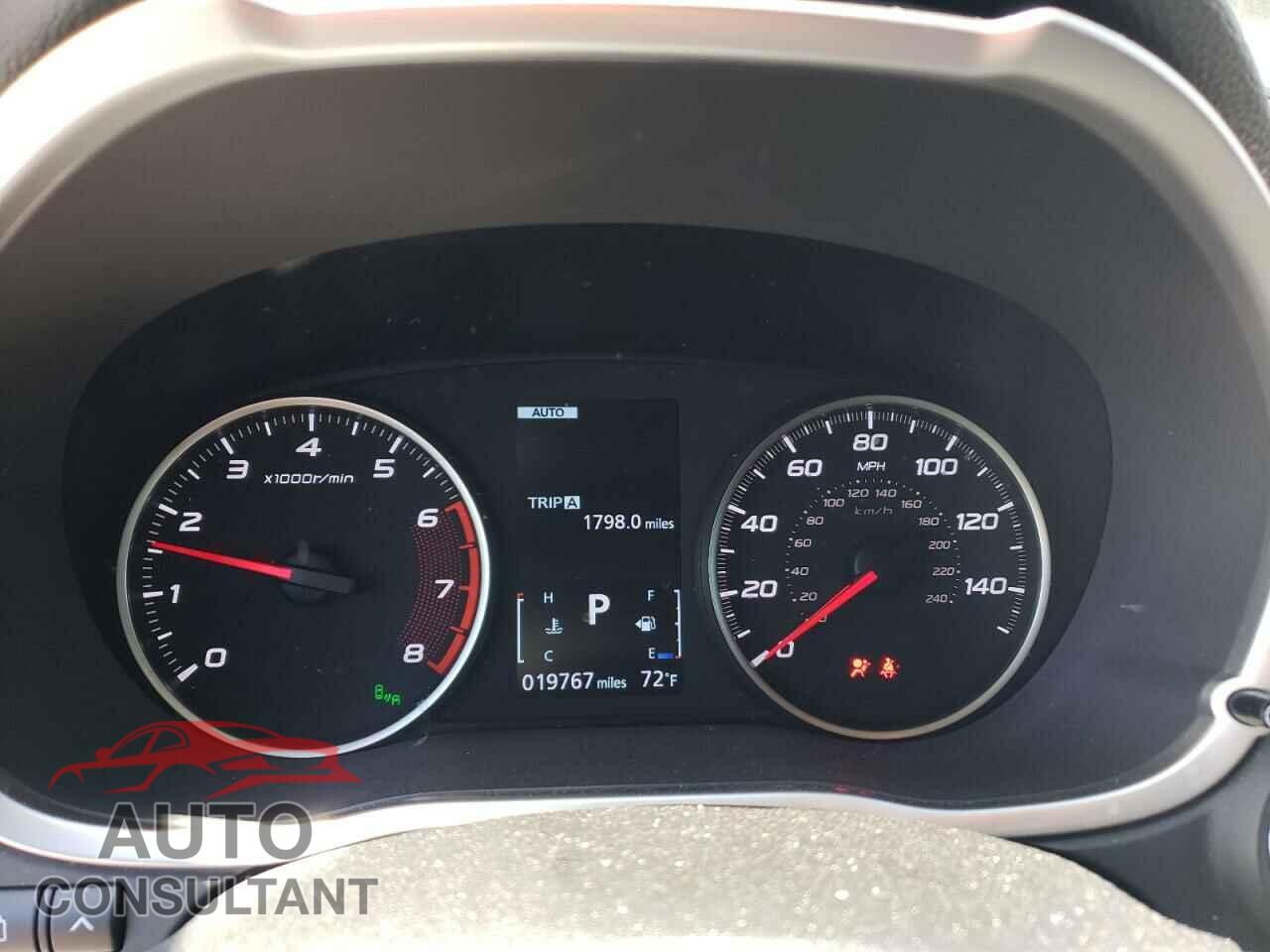 MITSUBISHI ECLIPSE 2018 - JA4AT5AA3JZ065111