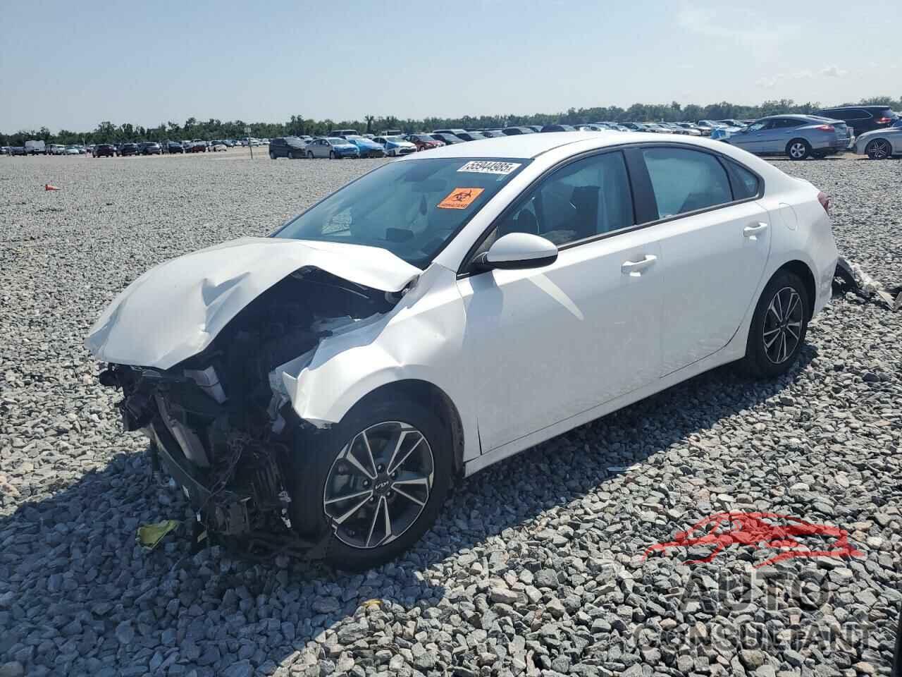 KIA FORTE 2023 - 3KPF24ADXPE583577