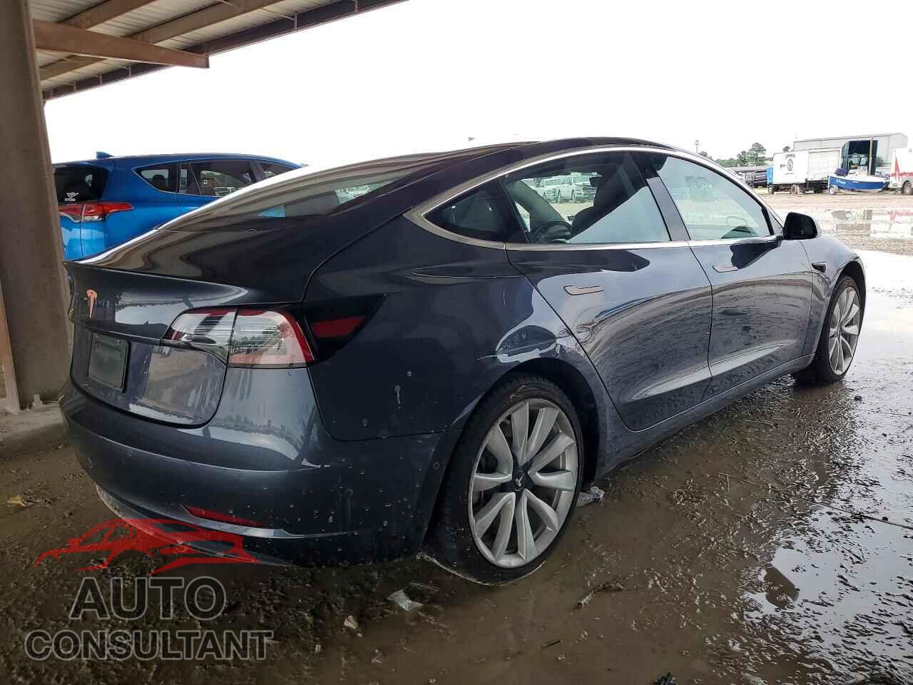TESLA MODEL 3 2018 - 5YJ3E1EAXJF009474