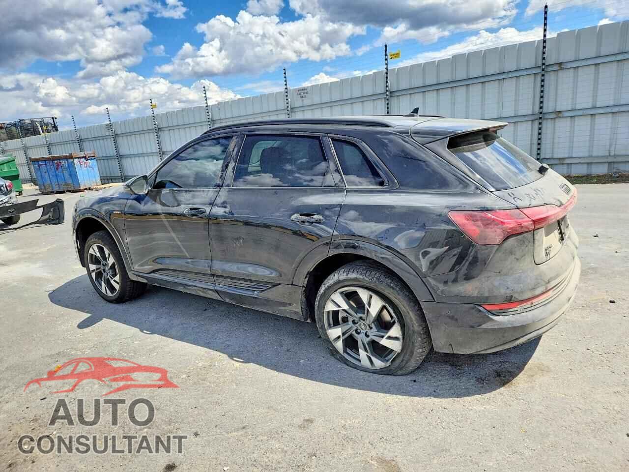 AUDI E-TRON 2021 - WA1AAAGE4MB008812