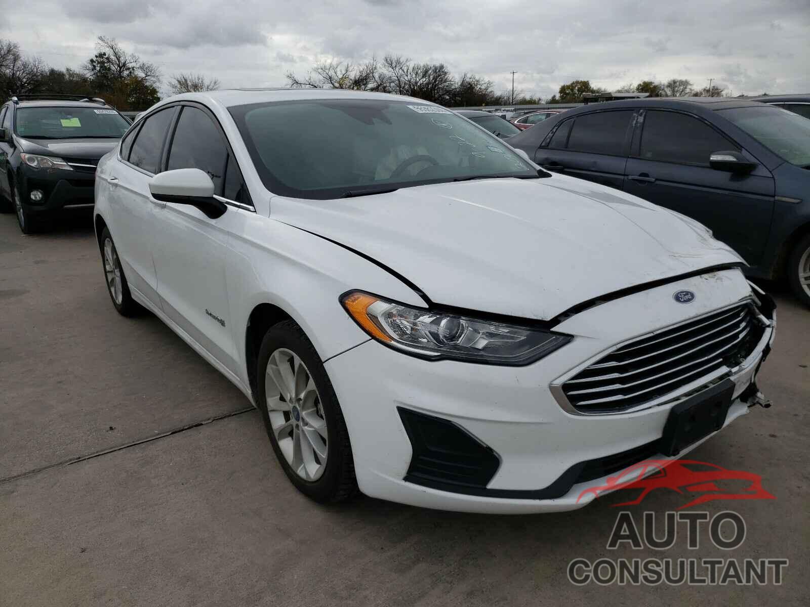 FORD FUSION 2019 - 3FA6P0LU5KR120728