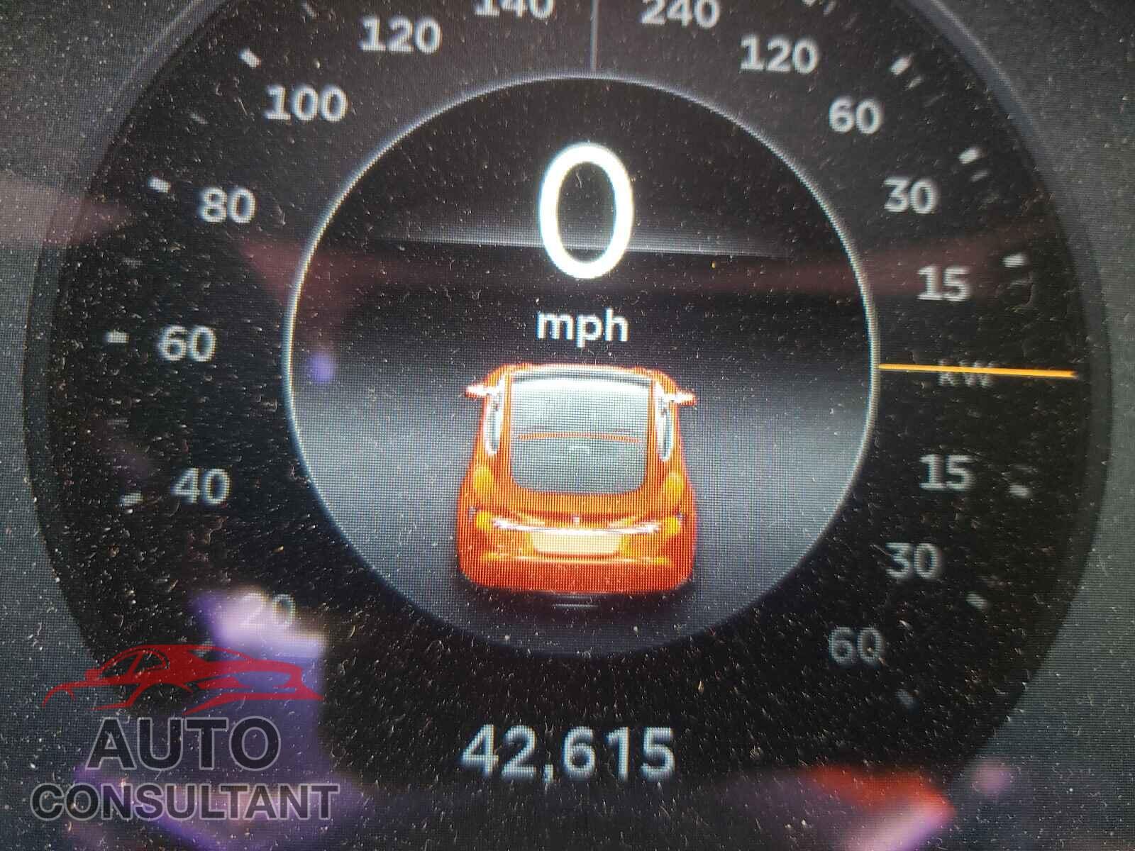 TESLA MODEL S 2013 - 5YJSA1AC6DFP10788