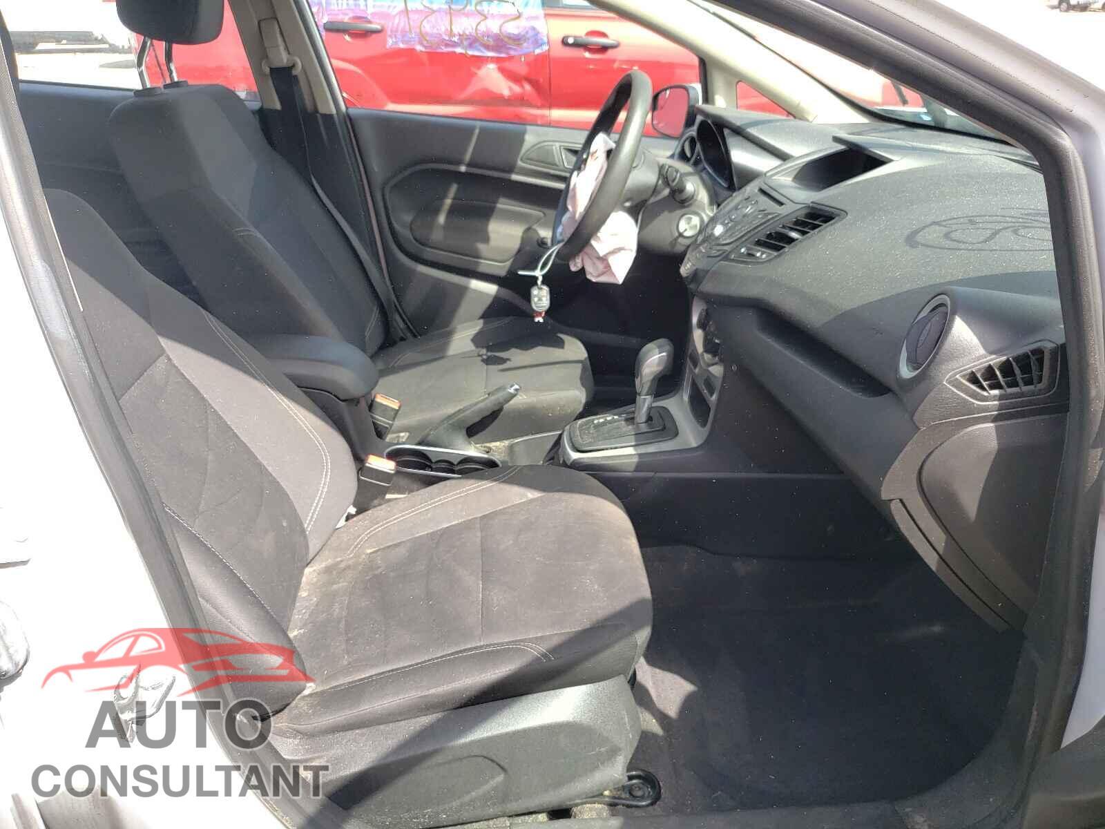FORD FIESTA 2019 - 3FADP4EJ7KM101094