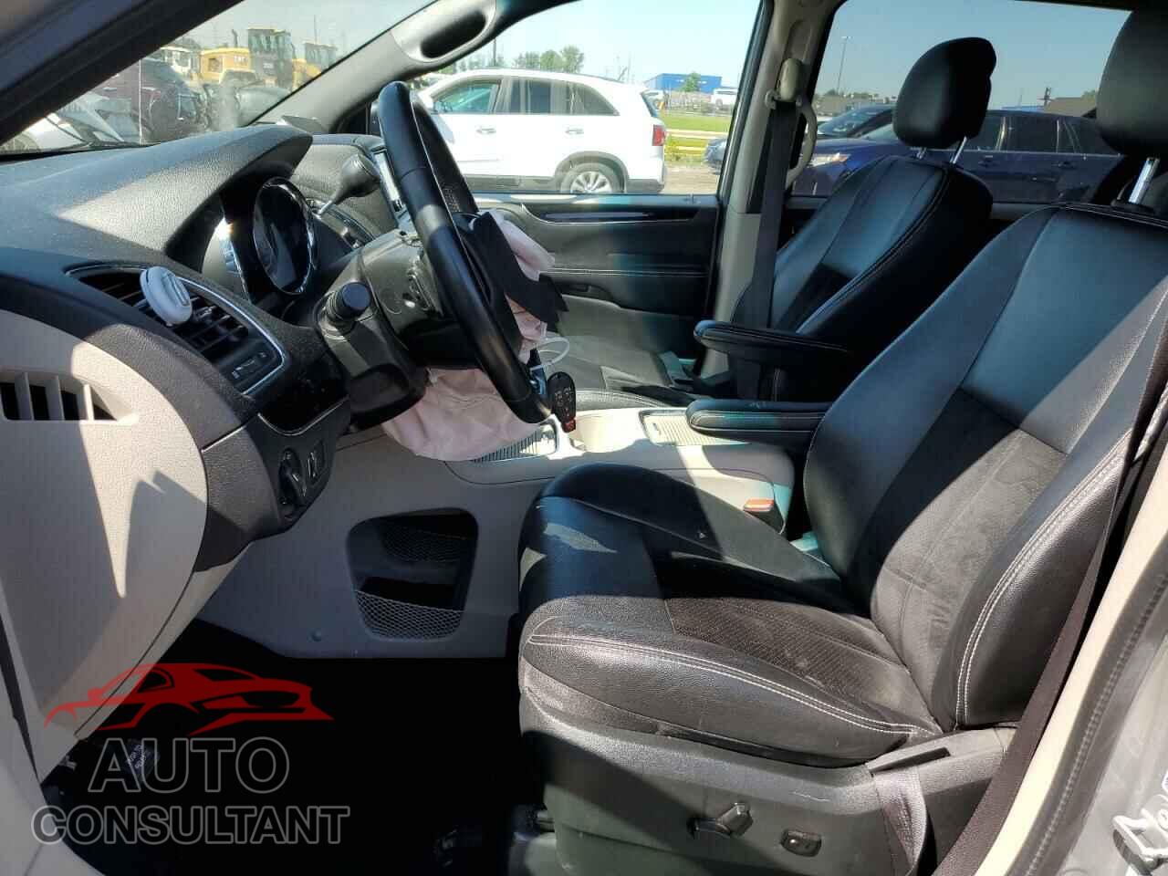 DODGE CARAVAN 2017 - 2C4RDGCG8HR716224