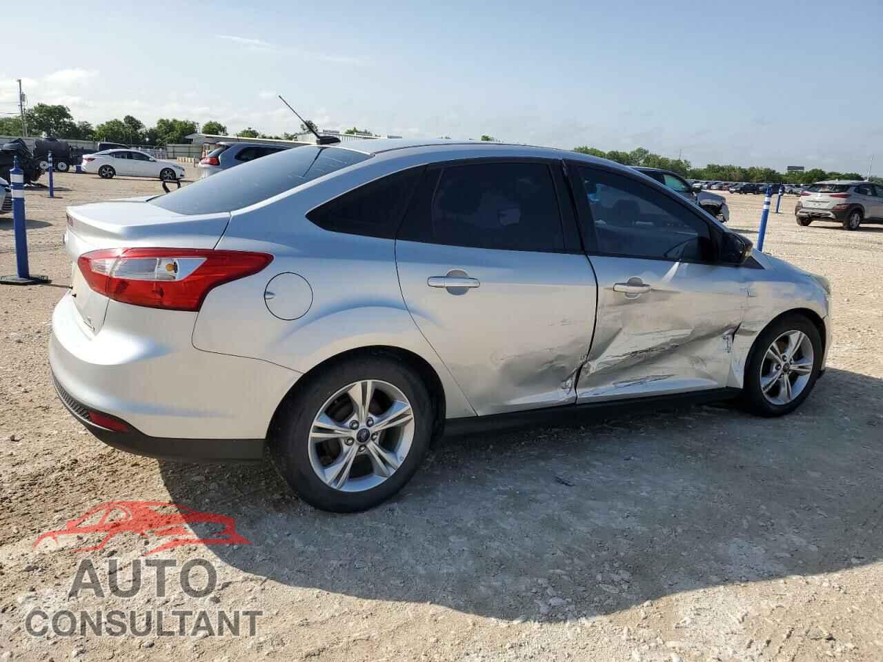 FORD FOCUS 2014 - 1FADP3F26EL348758