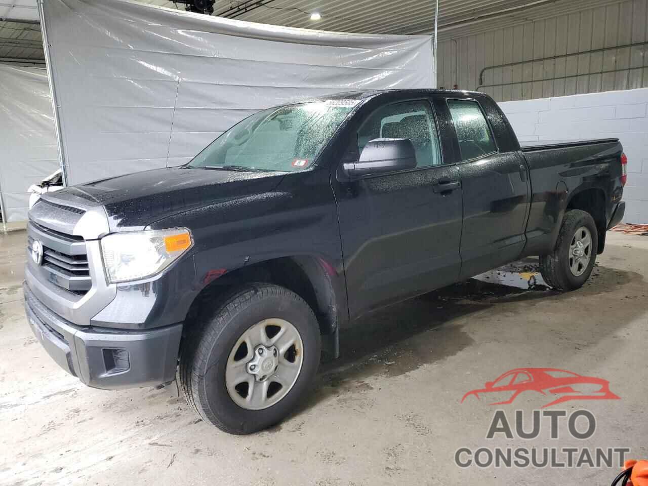 TOYOTA TUNDRA 2017 - 5TFUM5F19HX072644
