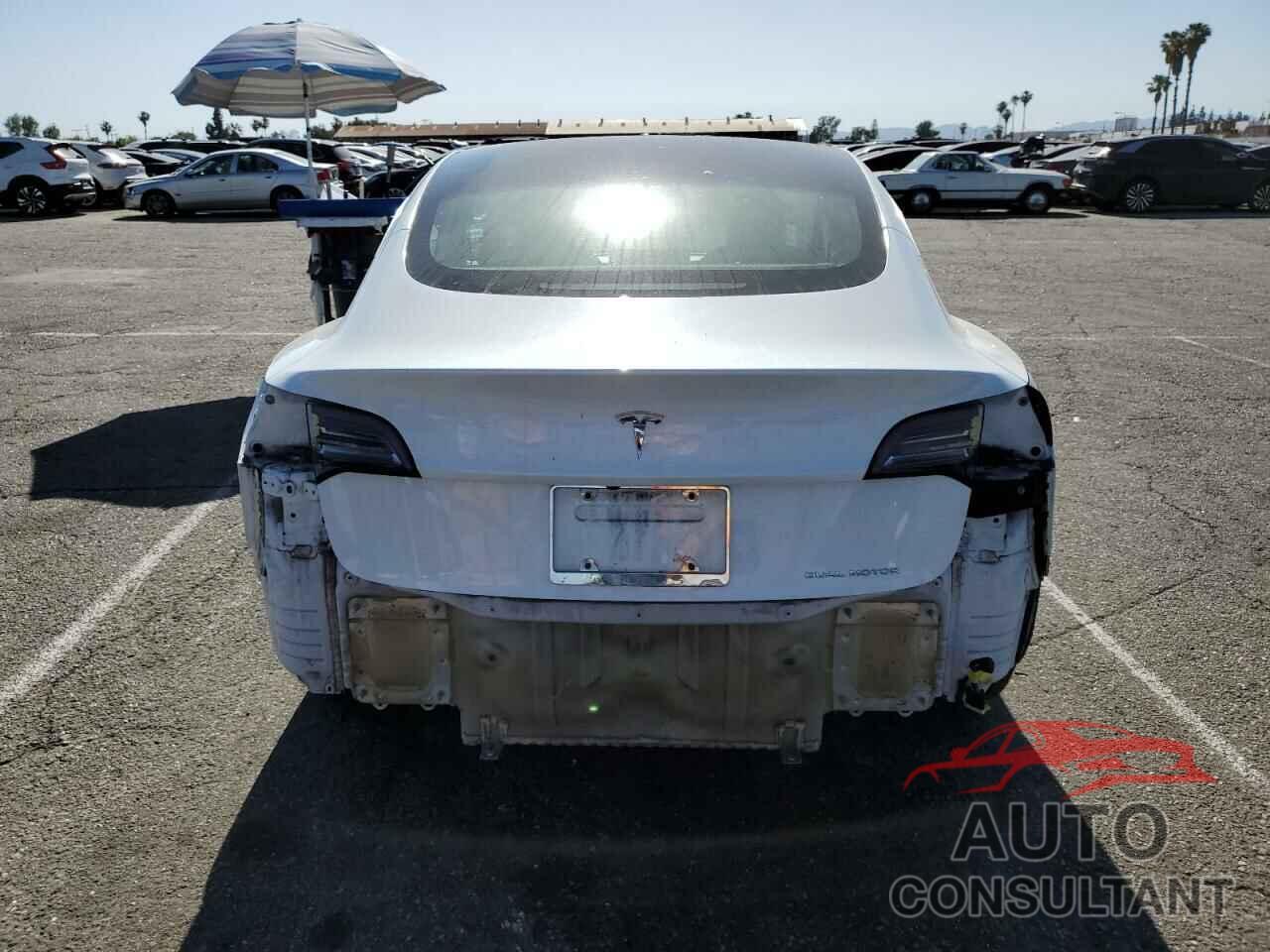TESLA MODEL 3 2018 - 5YJ3E1EB7JF096808