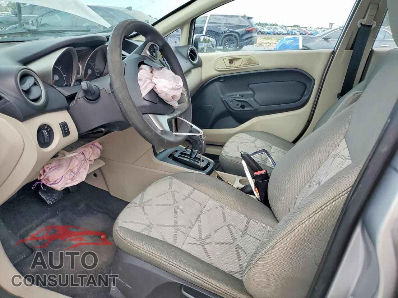 FORD FIESTA 2012 - 3FADP4EJ9CM160603