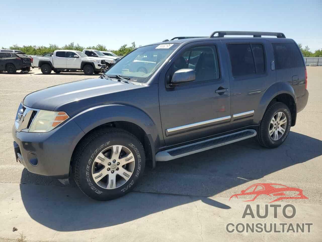 NISSAN PATHFINDER 2011 - 5N1AR1NB2BC607184
