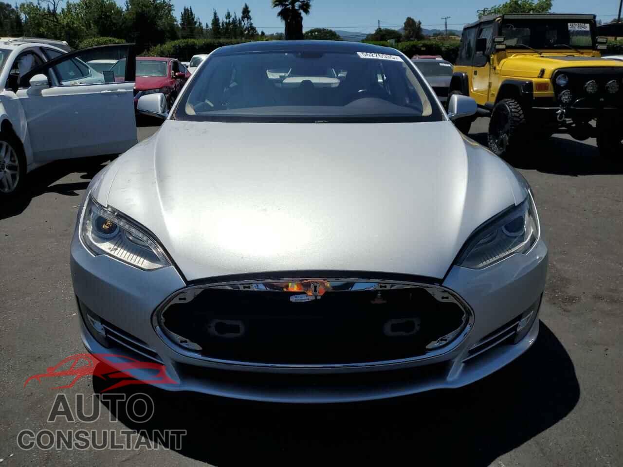 TESLA MODEL S 2012 - 5YJSA1CP6CFP01409