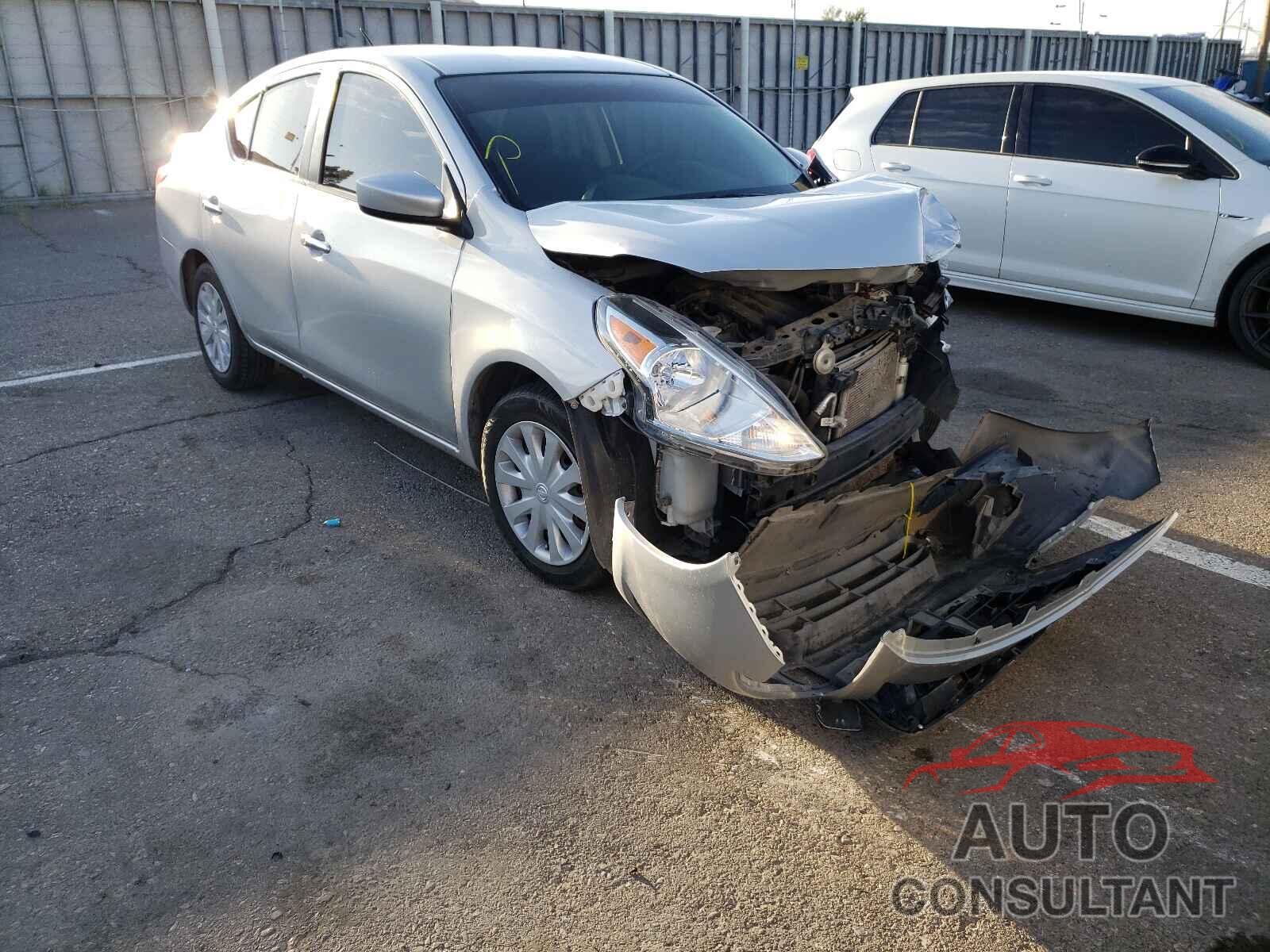 NISSAN VERSA 2018 - 3N1CN7AP9JK393254