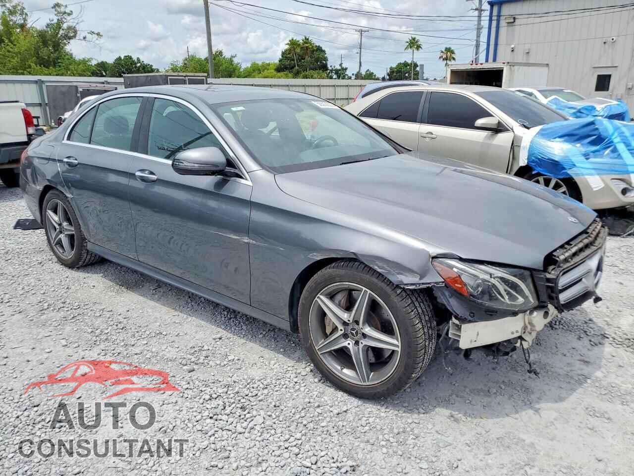 MERCEDES-BENZ E-CLASS 2018 - WDDZF4JB2JA324162