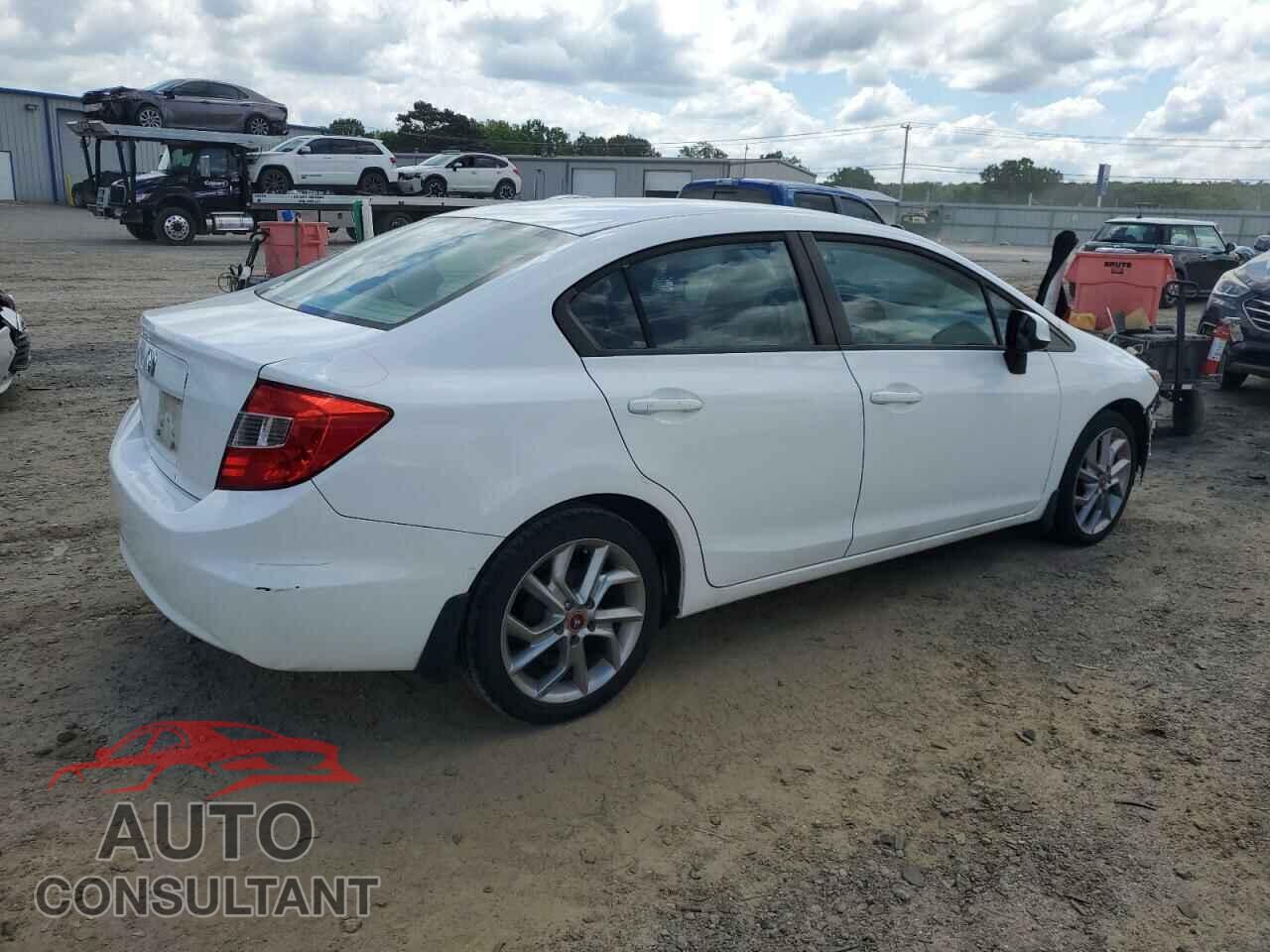 HONDA CIVIC 2012 - 2HGFB2F56CH583176