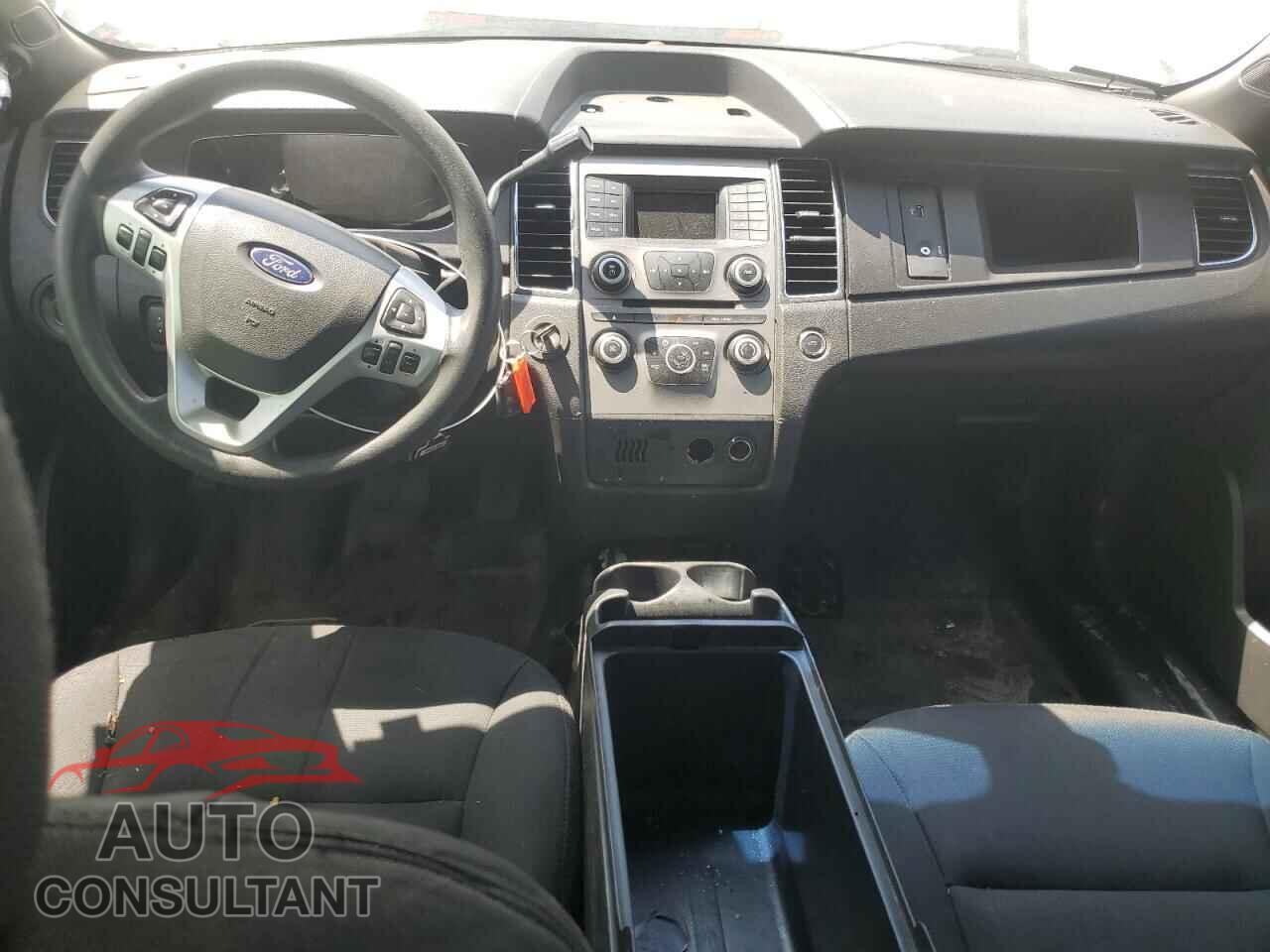 FORD TAURUS 2017 - 1FAHP2L82HG100122
