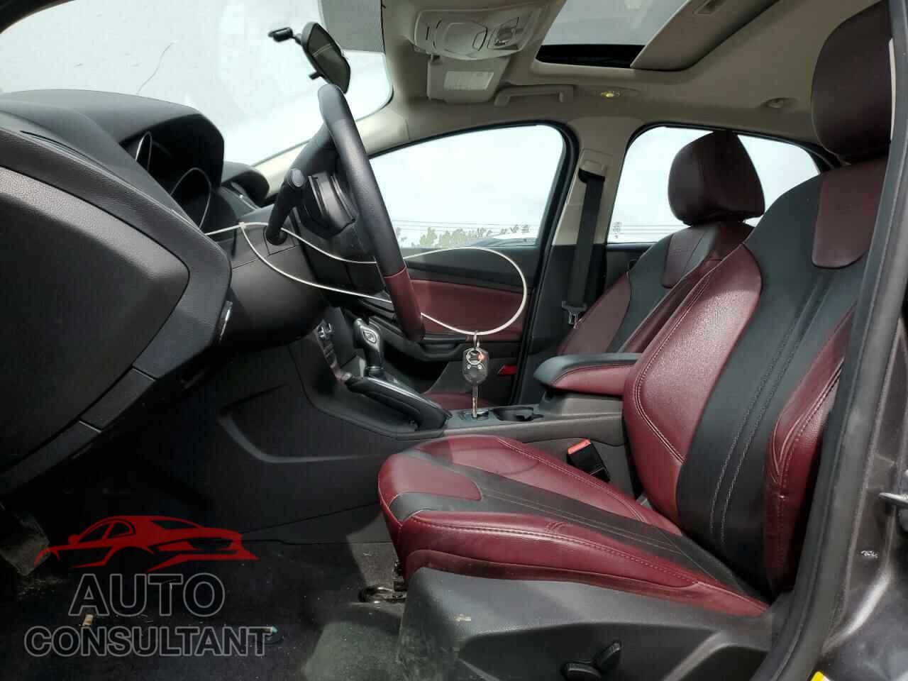 FORD FOCUS 2013 - 1FADP3K24DL172717