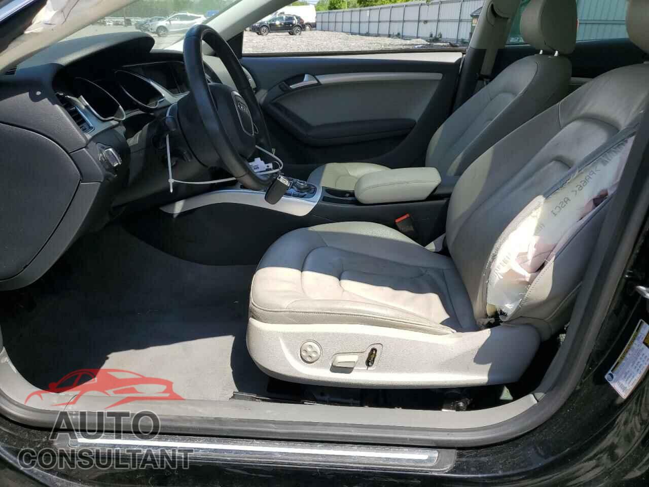 AUDI A5 2012 - WAURFAFR6CA001232