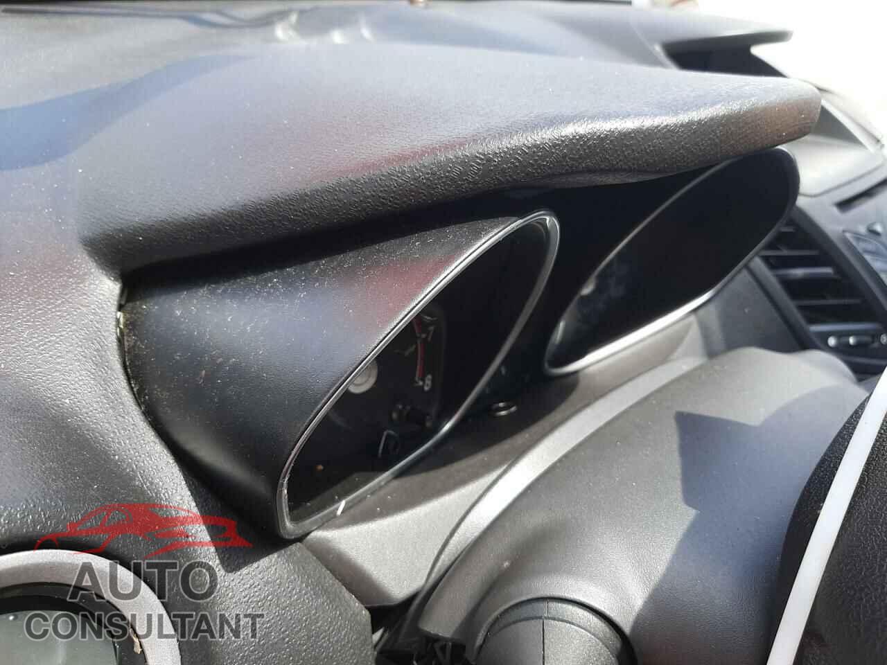 FORD FIESTA 2017 - 3FADP4EJ8HM110007