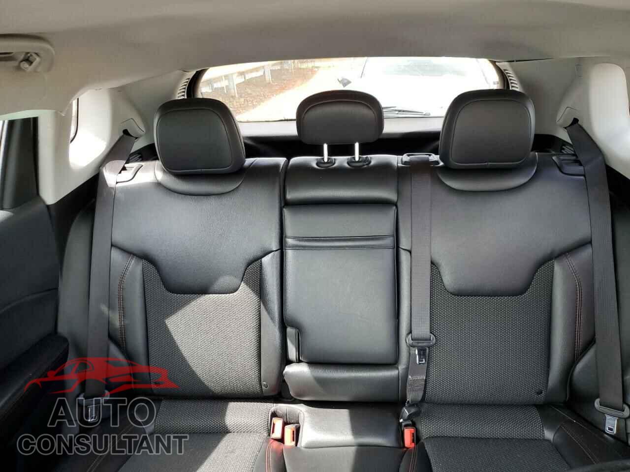 JEEP COMPASS 2019 - 3C4NJDDB0KT739851