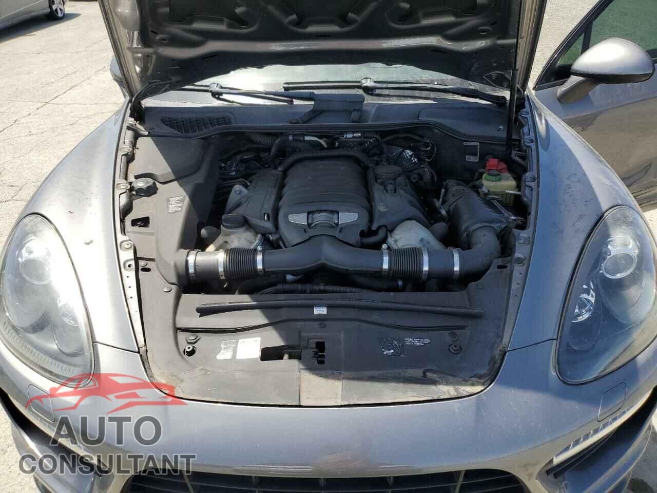 PORSCHE CAYENNE 2013 - WP1AD2A27DLA75169