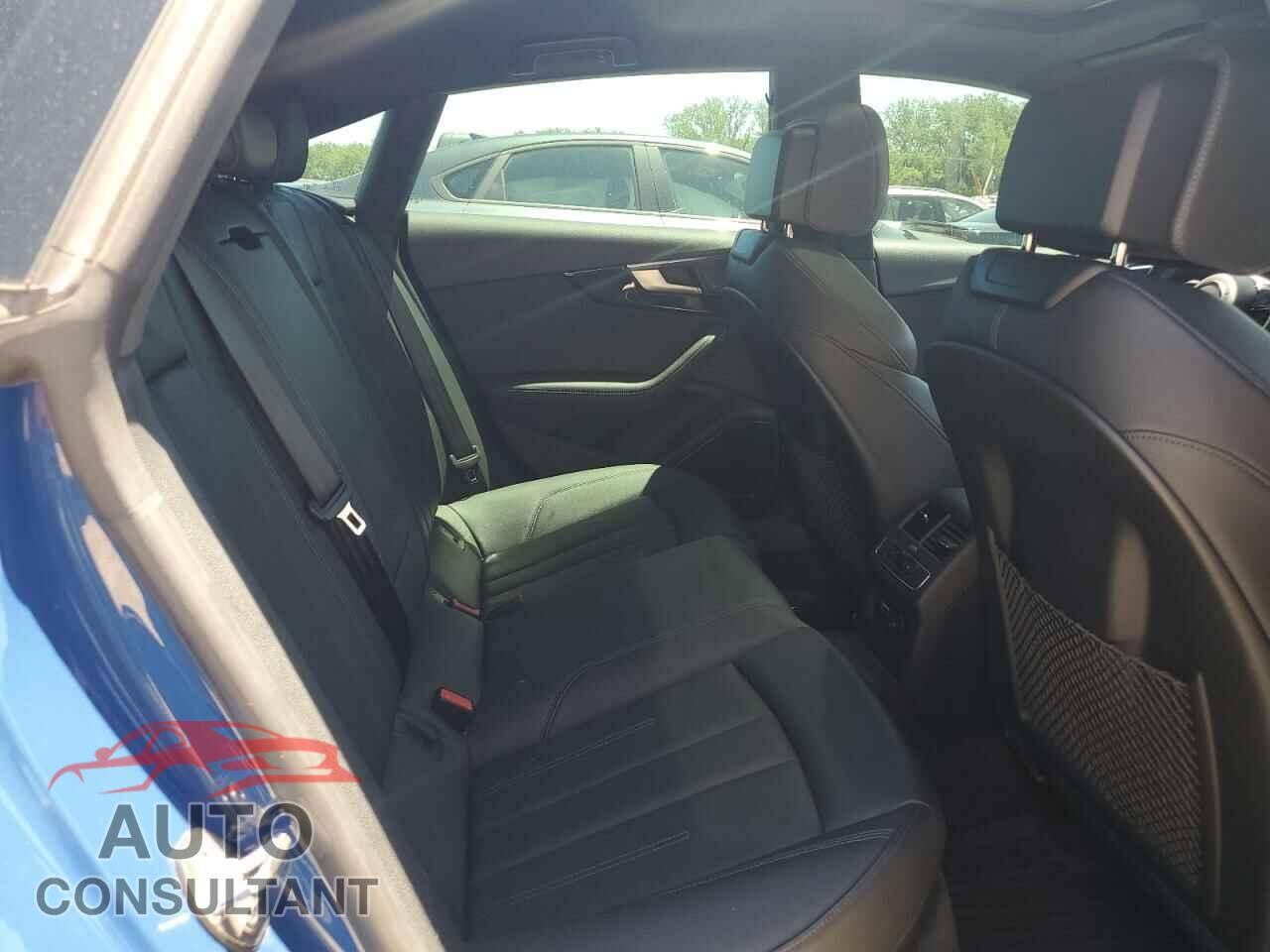 AUDI A5 2019 - WAUENCF56KA010165