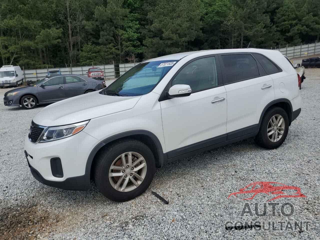 KIA SORENTO 2015 - 5XYKT3A68FG661461