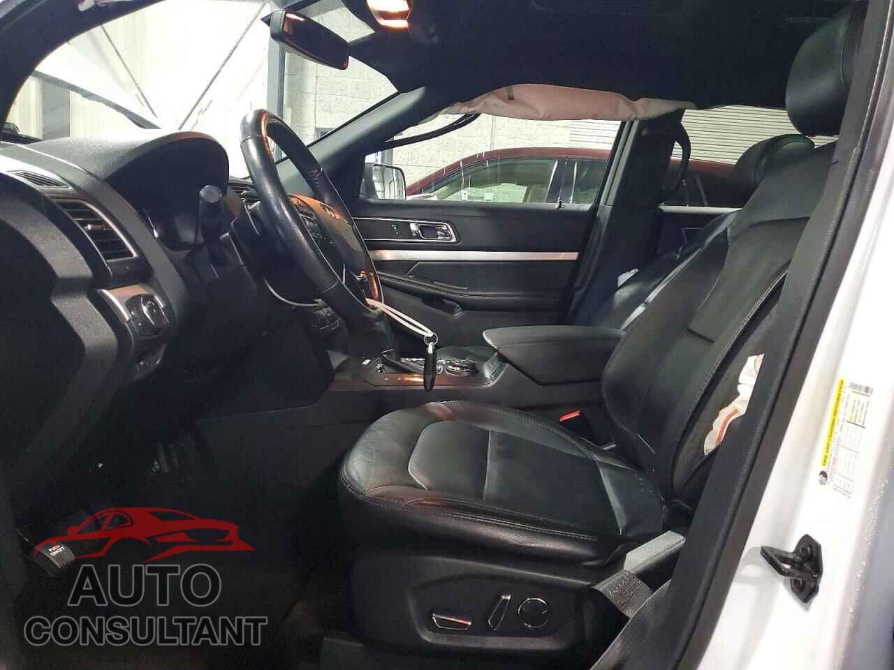 FORD EXPLORER 2017 - 1FM5K8D82HGE09937