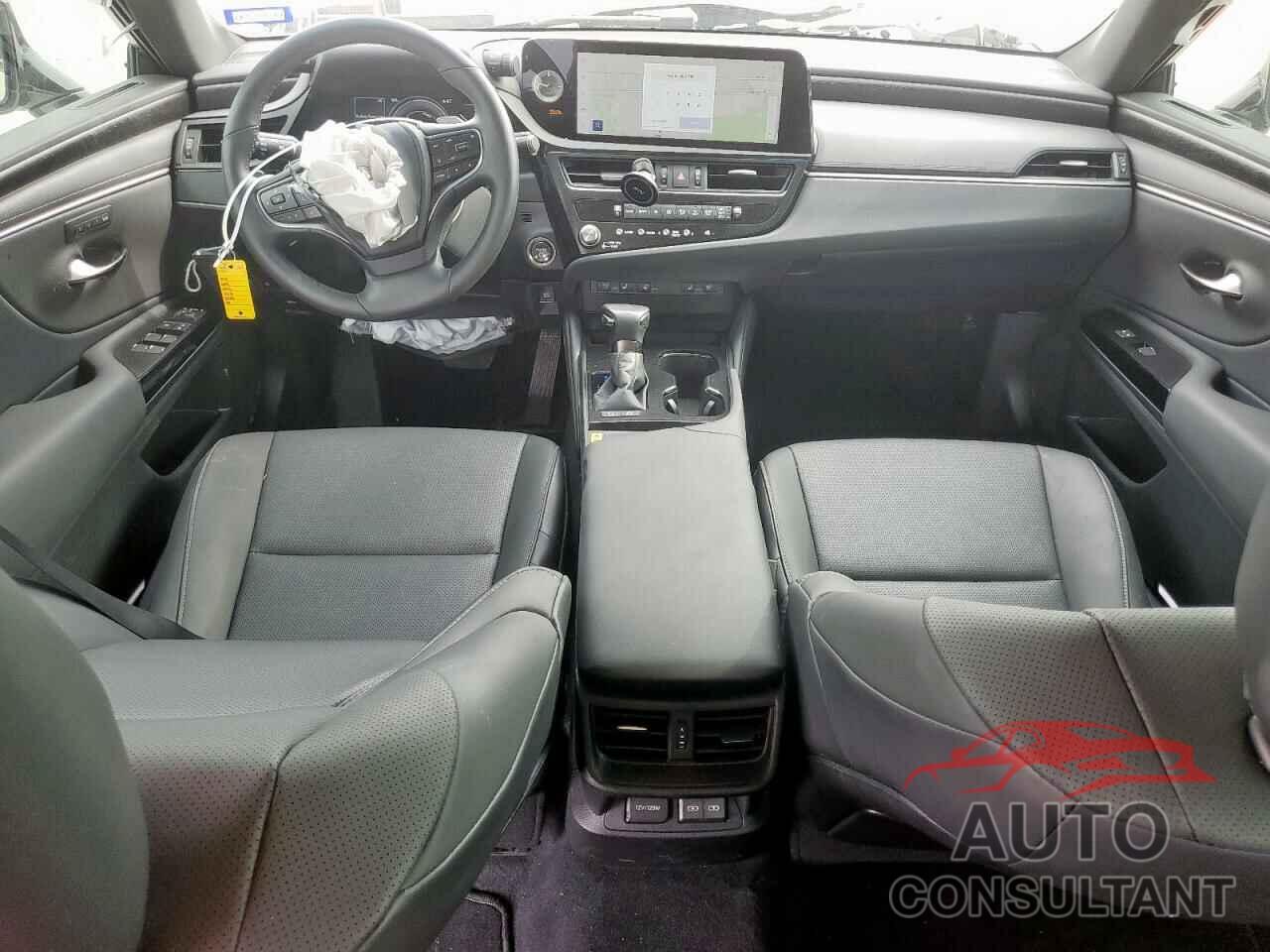 LEXUS ES300 2024 - 58ADA1C18RU044055