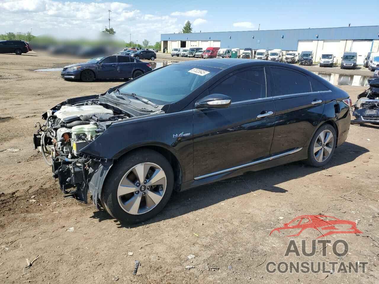HYUNDAI SONATA 2011 - KMHEC4A43BA018488