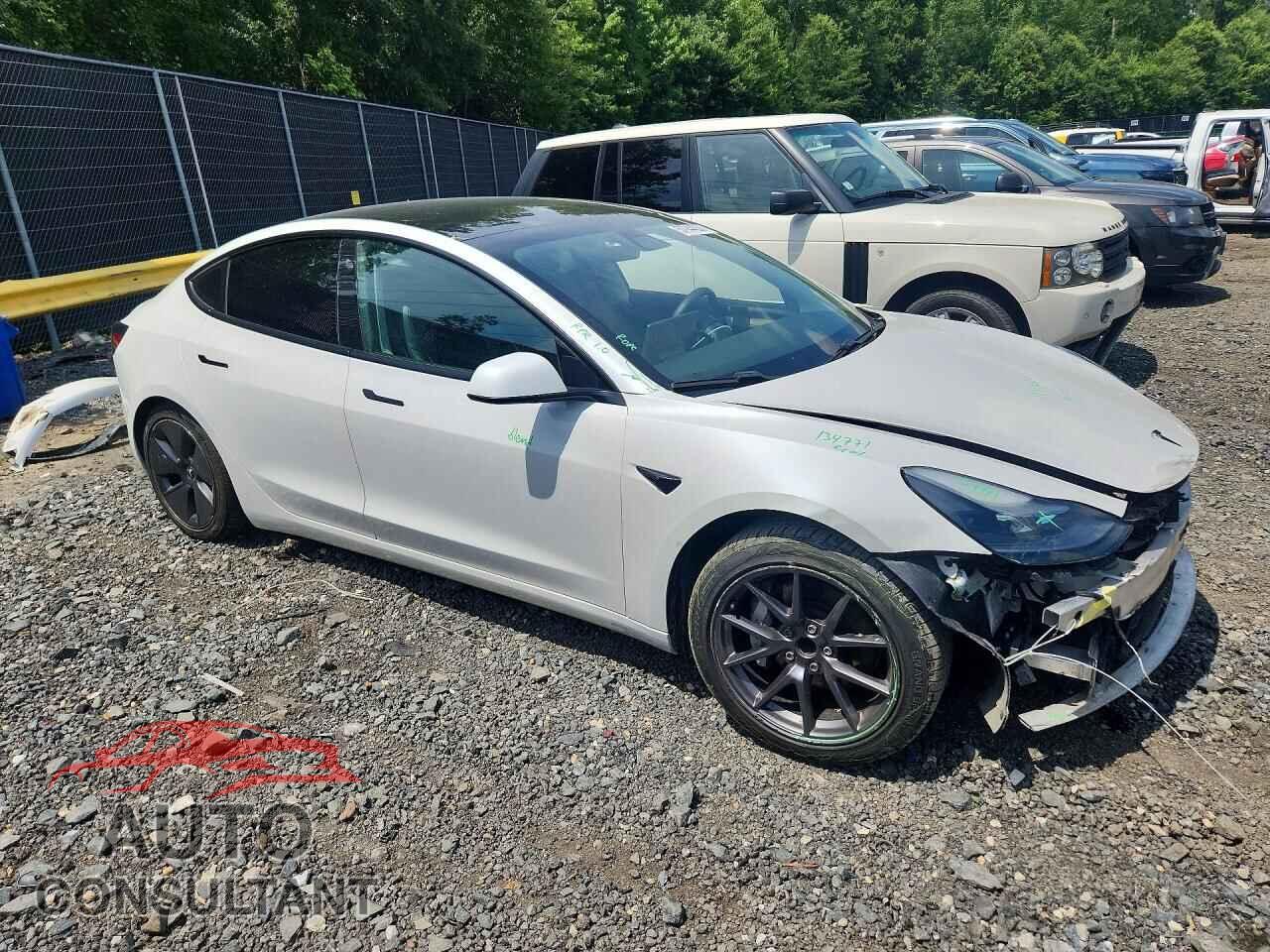 TESLA MODEL 3 2021 - 5YJ3E1EA6MF076156