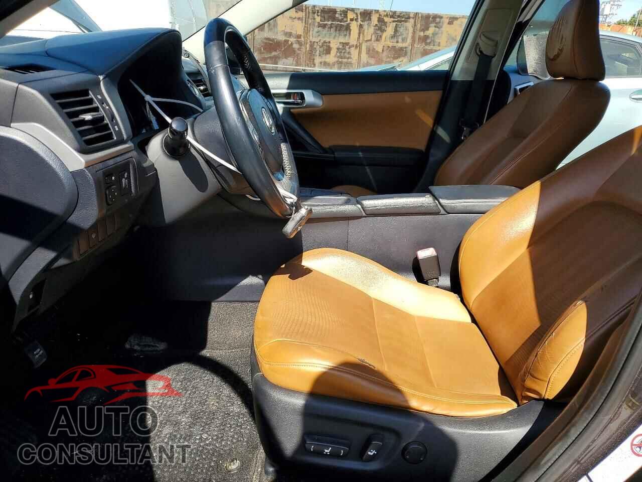 LEXUS CT 200 2013 - JTHKD5BH8D2165414