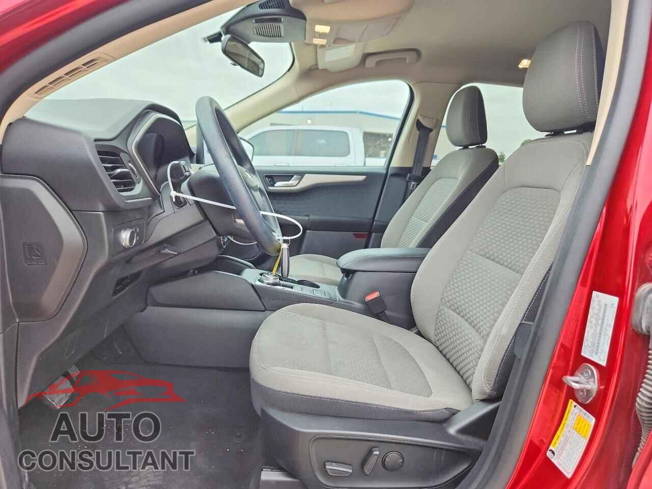 FORD ESCAPE 2020 - 1FMCU0G60LUA51292