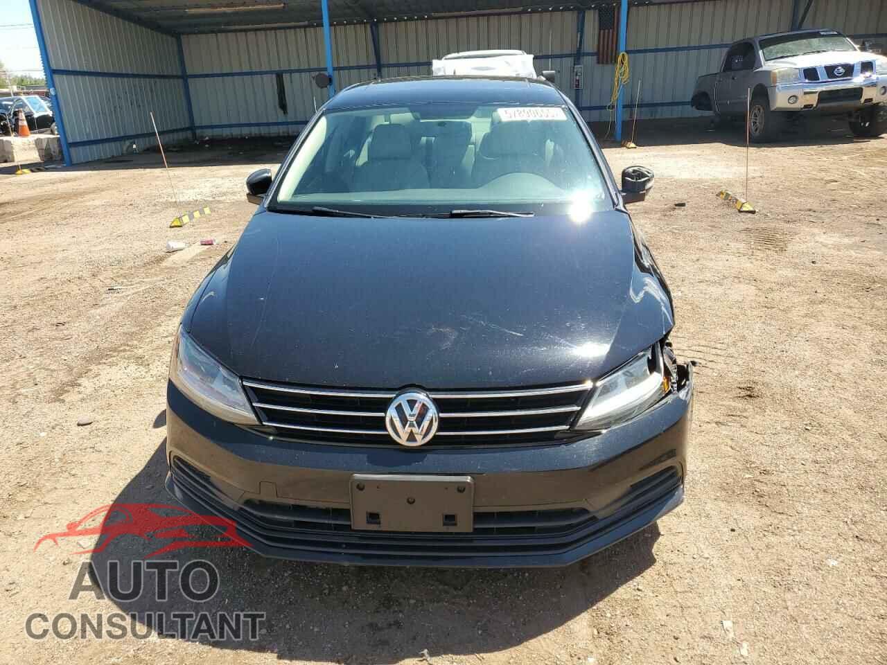 VOLKSWAGEN JETTA 2017 - 3VWDB7AJ4HM204110