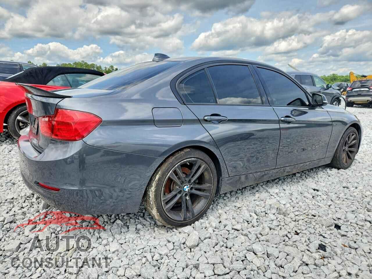 BMW 3 SERIES 2015 - WBA3C1C57FP852909