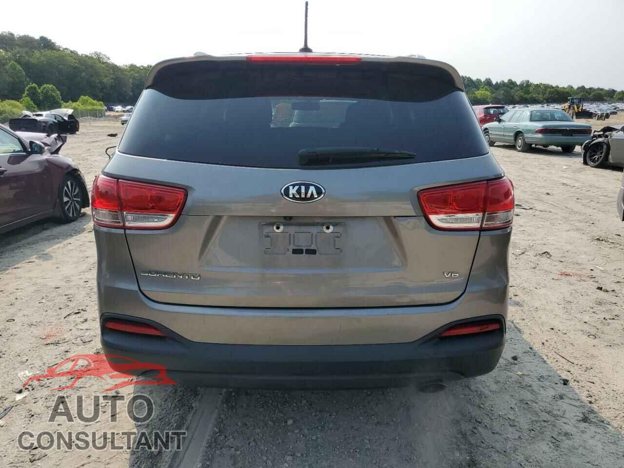KIA SORENTO 2017 - 5XYPG4A58HG286830