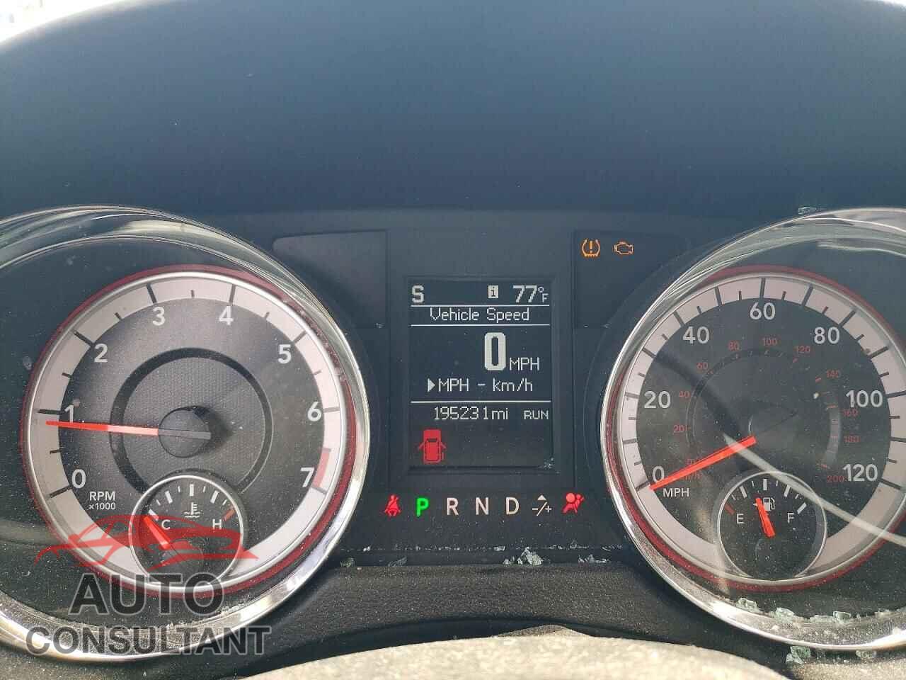 DODGE CARAVAN 2011 - 2D4RN5DG9BR767581