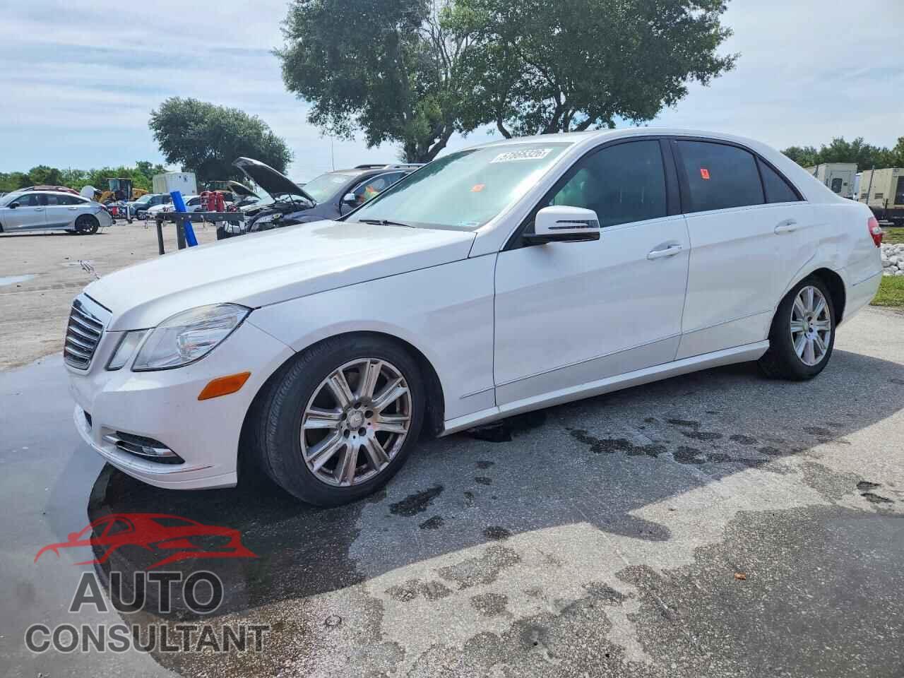 MERCEDES-BENZ E-CLASS 2013 - WDDHF5KB2DA764080