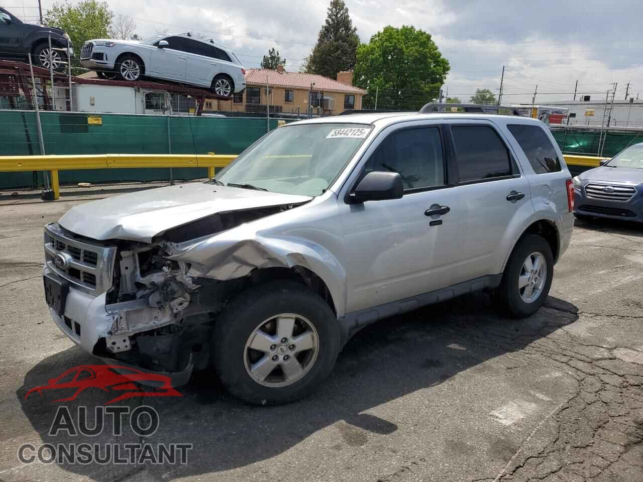 FORD ESCAPE 2010 - 1FMCU0D74AKB51272