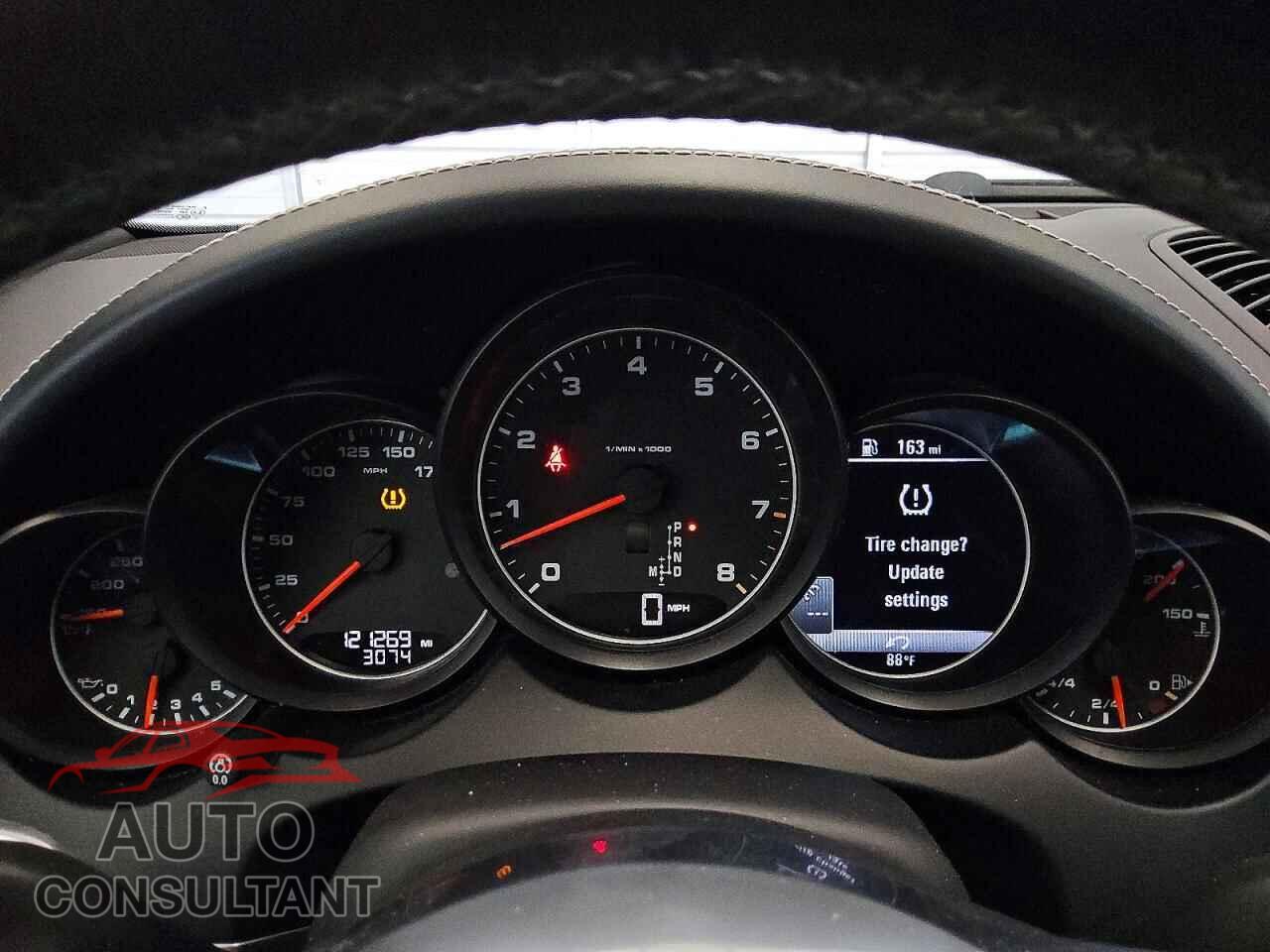 PORSCHE CAYENNE 2016 - WP1AA2A20GLA09219