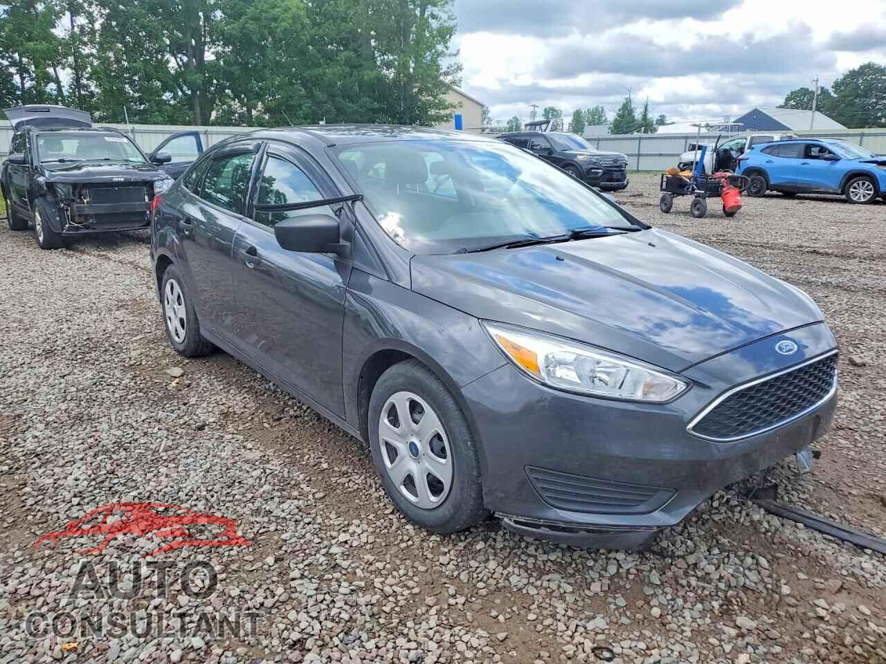 FORD FOCUS 2017 - 1FADP3E23HL279050