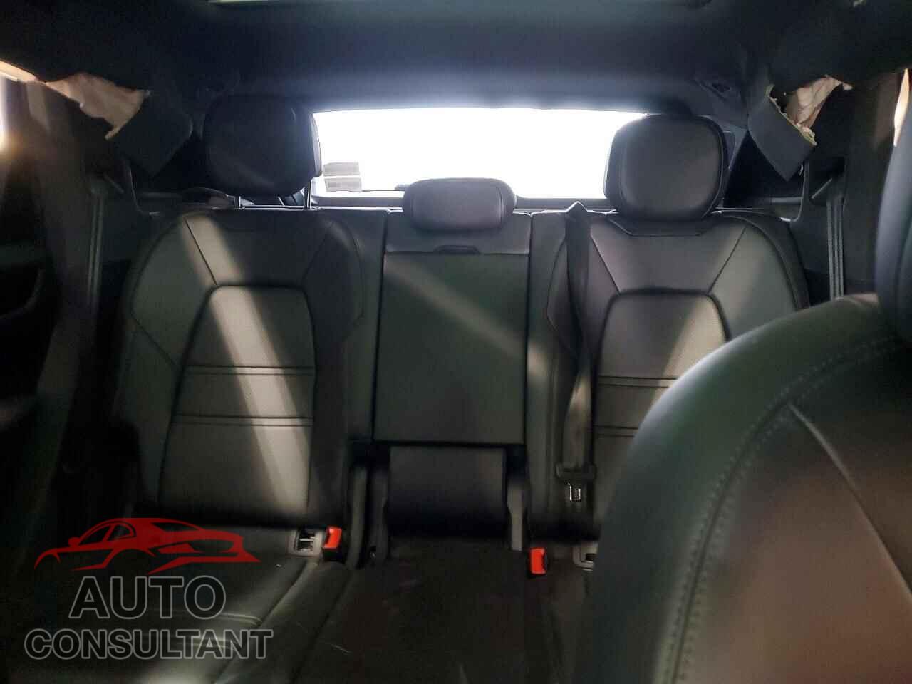 PORSCHE CAYENNE 2020 - WP1AA2AY2LDA08176