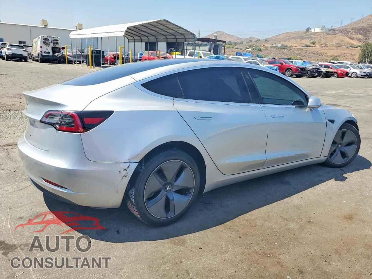 TESLA MODEL 3 2018 - 5YJ3E1EA2JF044087