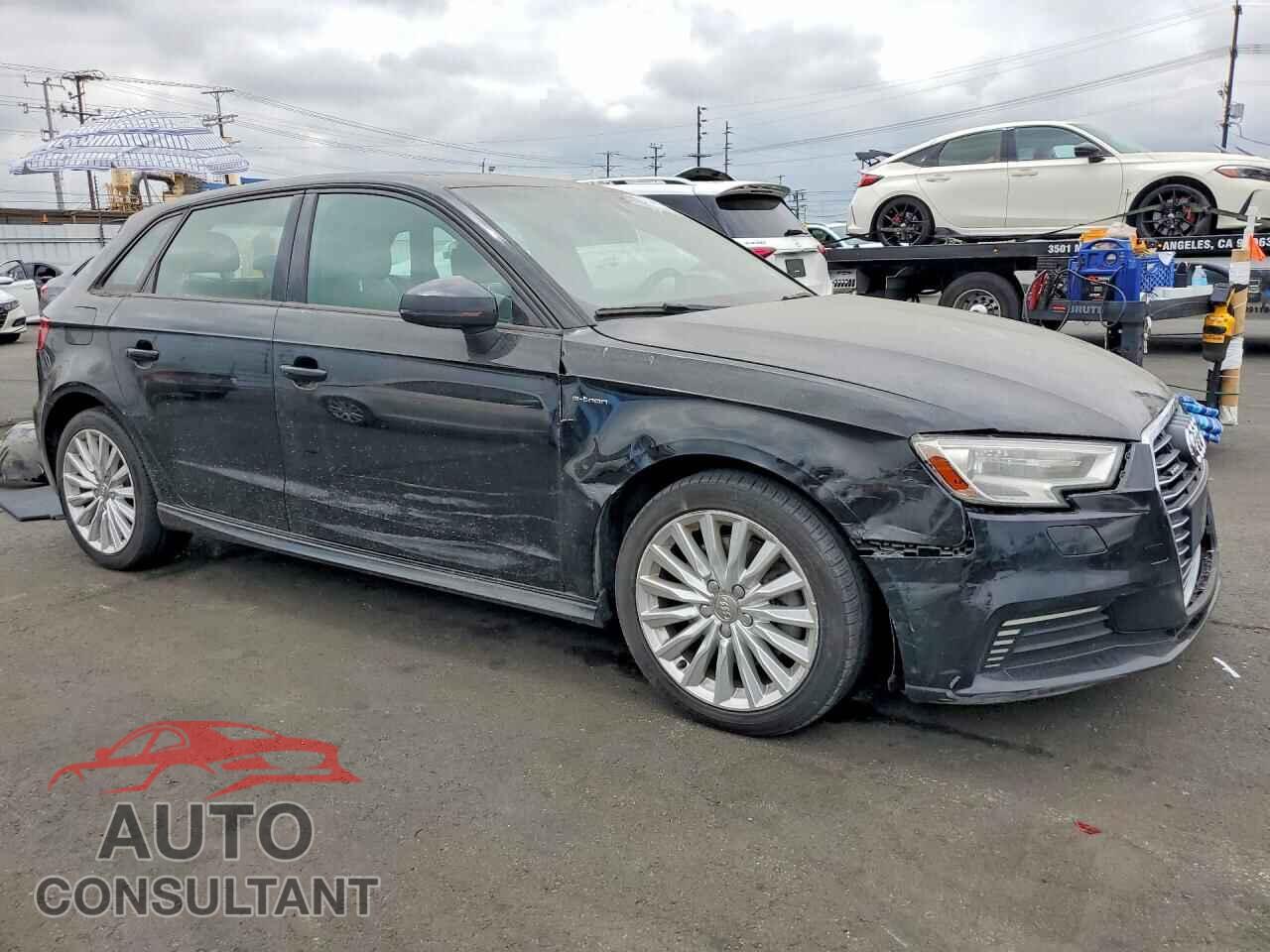 AUDI A3 2017 - WAUUPBFF5HA046897