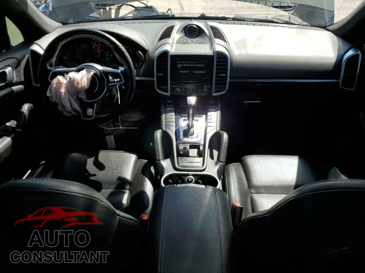 PORSCHE CAYENNE 2017 - WP1AA2A20HKA86163