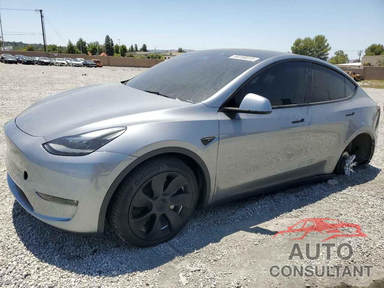 TESLA MODEL Y 2024 - 7SAYGDEE0RA288420