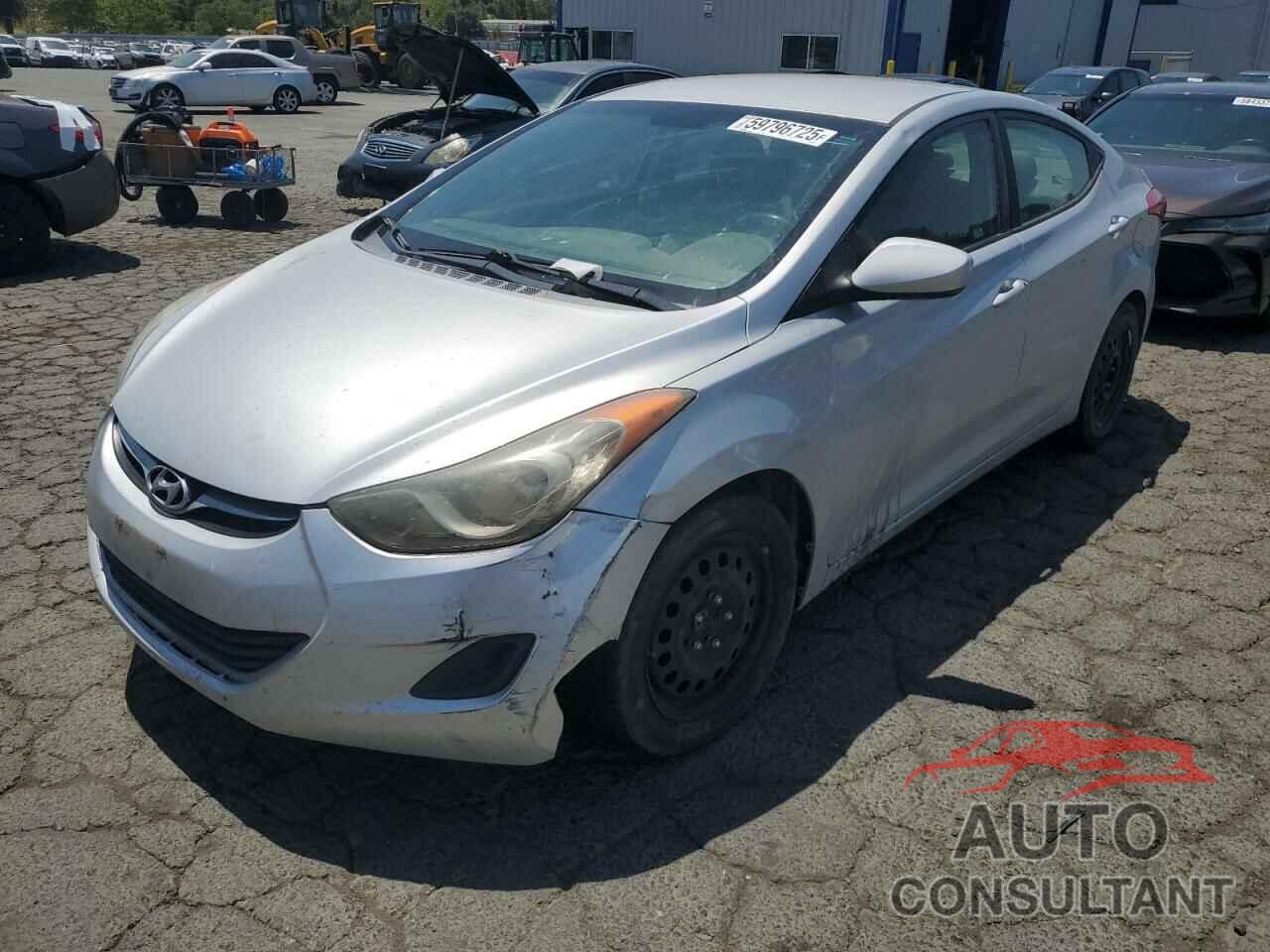 HYUNDAI ELANTRA 2012 - KMHDH4AE3CU227087