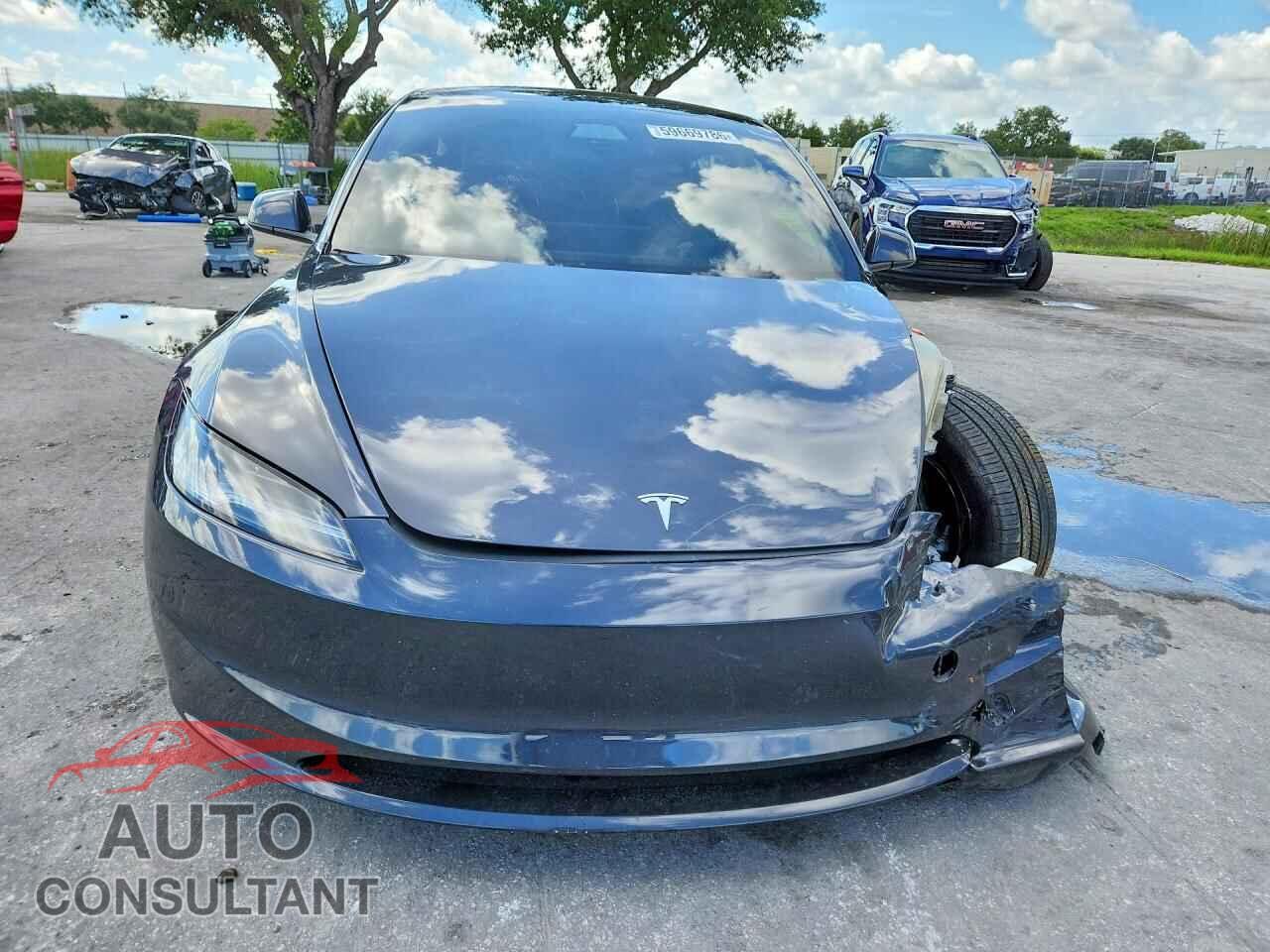 TESLA MODEL 3 2024 - 5YJ3E1EA4RF740963