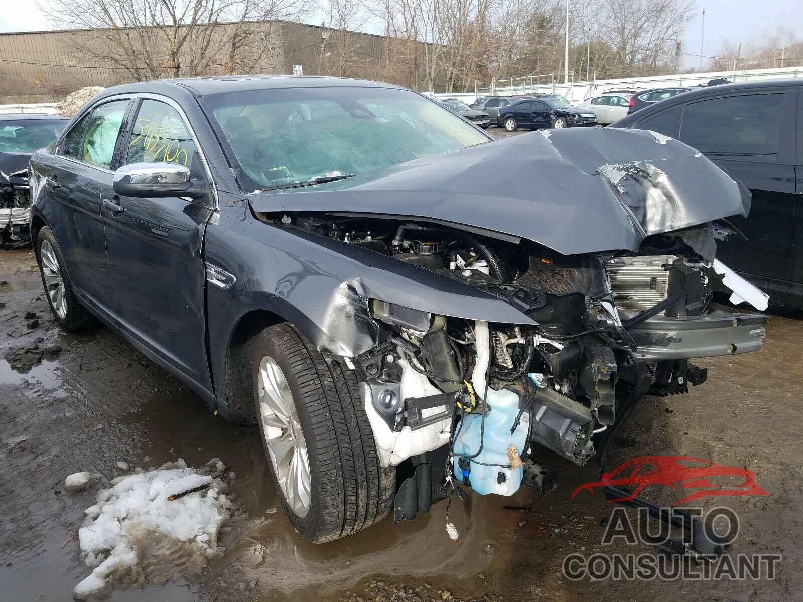 FORD TAURUS 2019 - 1FAHP2F80KG111140