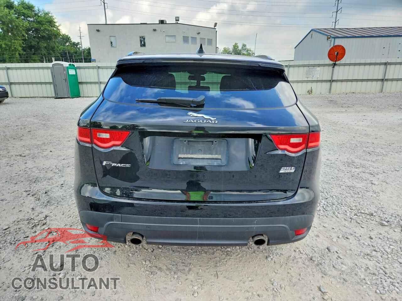 JAGUAR F-PACE 2018 - SADCJ2FX7JA257232