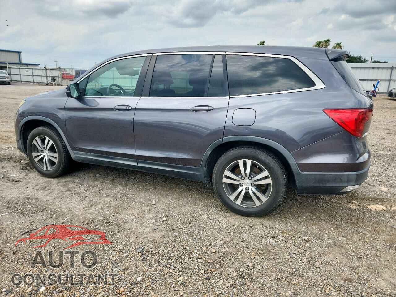 HONDA PILOT 2017 - 5FNYF5H88HB013682