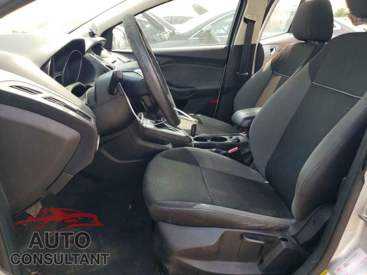 FORD FOCUS 2014 - 1FADP3K25EL101382